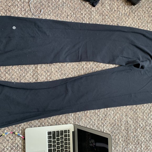 Lululemon Reversible Yoga Pants - Picture 4 of 4